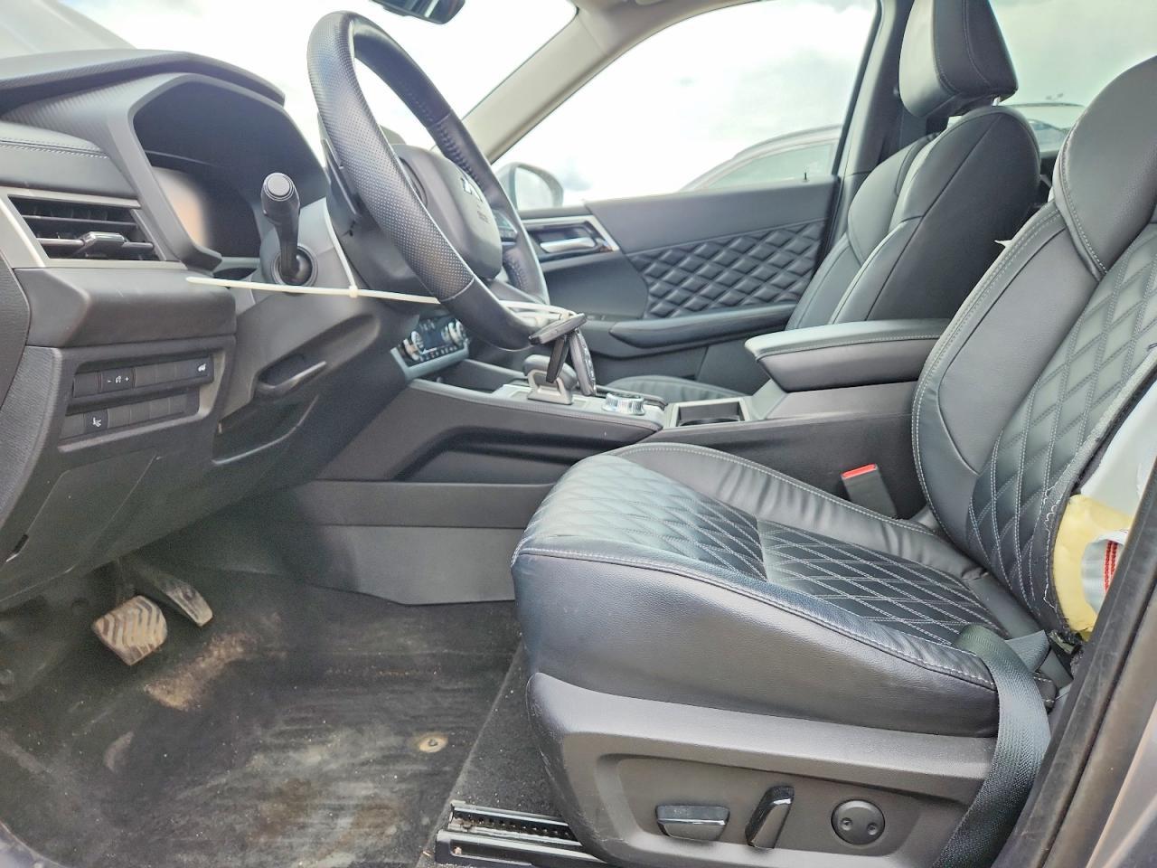 2022 Mitsubishi Outlander Sel - Фото 7