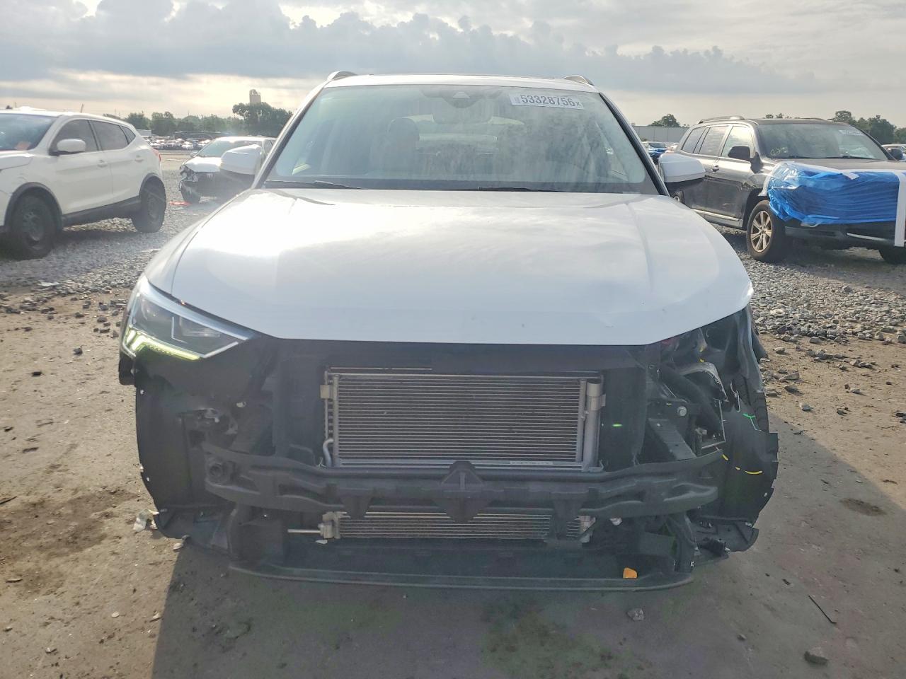 2024 Audi Q3 Premium 40 - Image 5