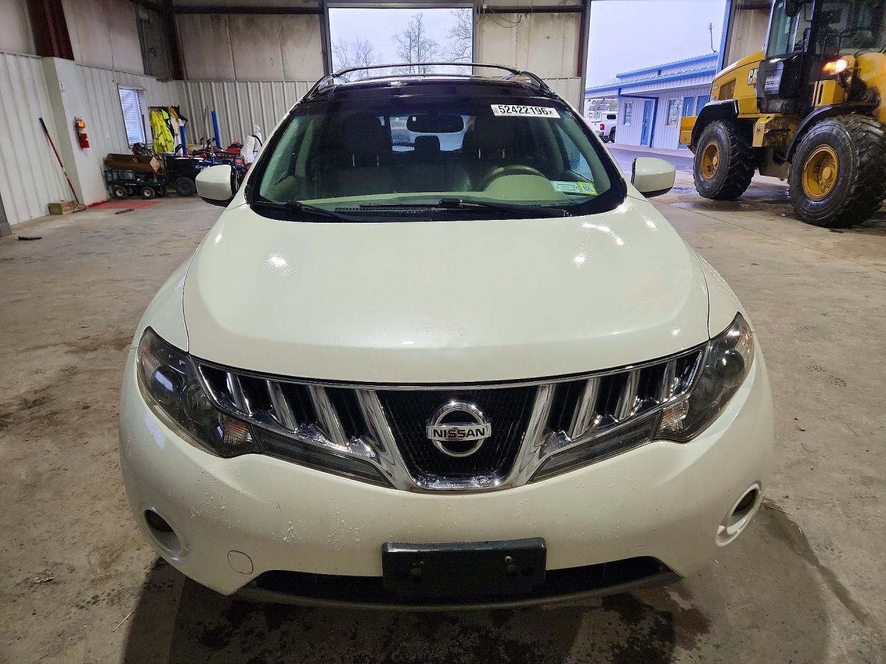 2010 Nissan Murano S - Фото 5