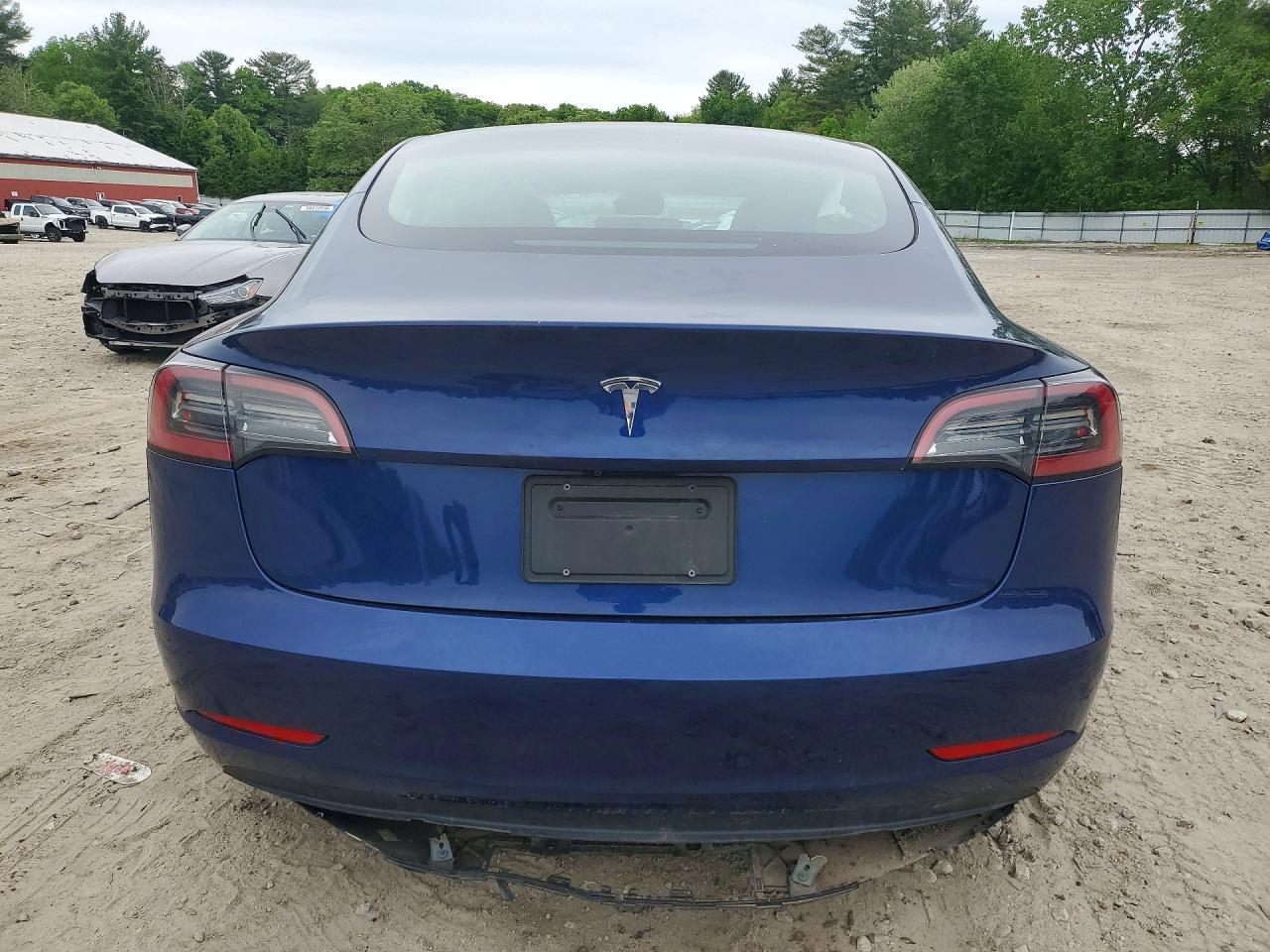 2023 Tesla Model 3 - Image 6