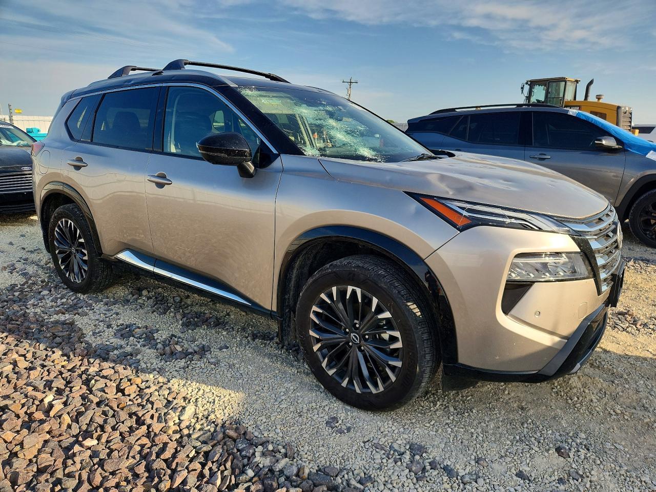 2026 Nissan Rogue Platinum - Фото 4