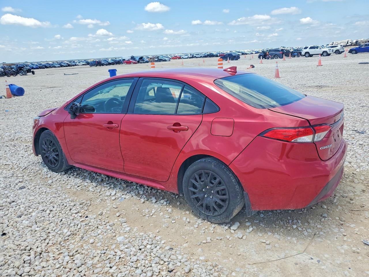 2021 Toyota Corolla Le - Фото 2
