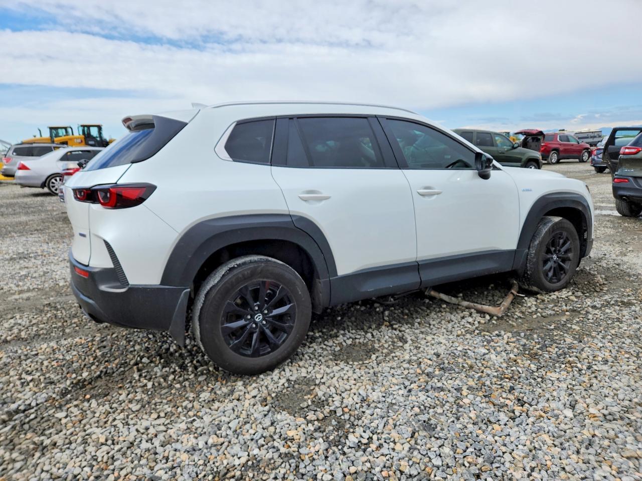 2025 Mazda Cx-50 Preferred - Фото 3