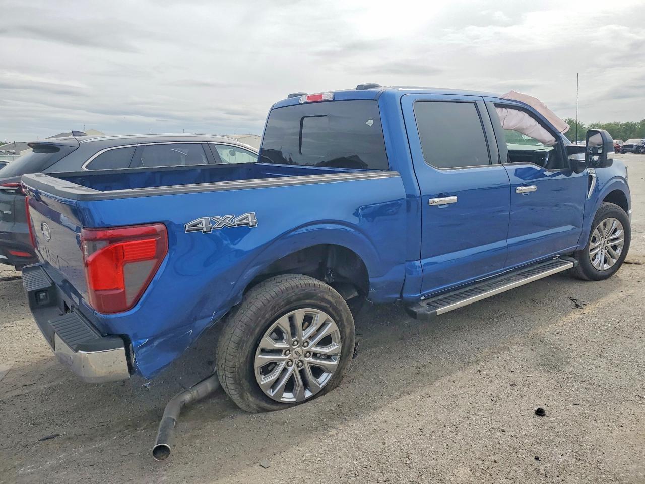 2024 Ford F150 Xlt - Фото 3