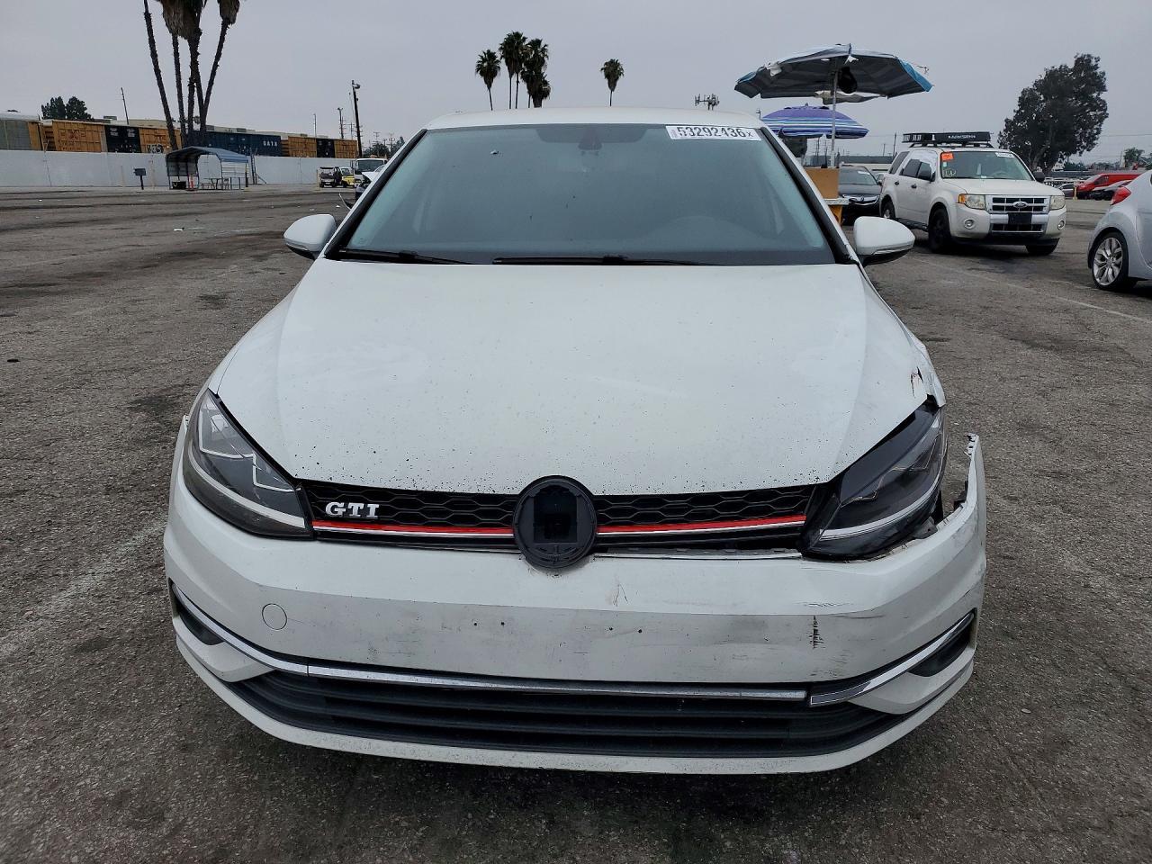 2019 Volkswagen Golf S - Image 5