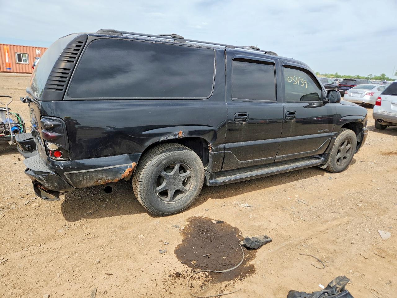 2005 GMC Yukon Xl Denali - Image 3