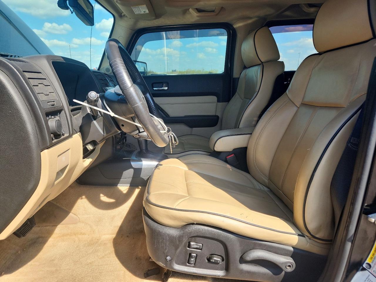 2008 Hummer H3 - Image 7