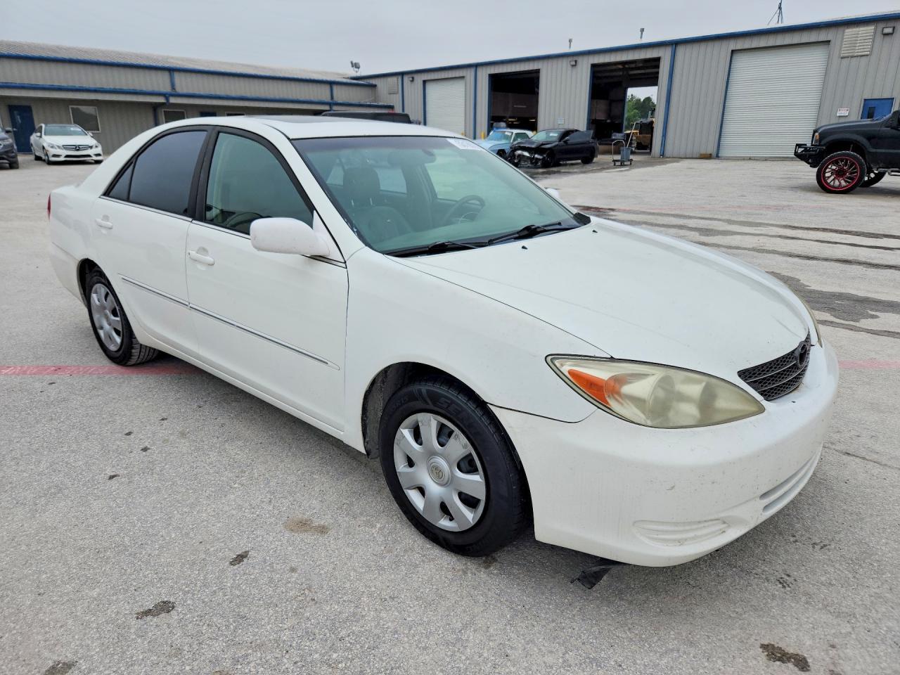 2002 Toyota Camry Xle - Фото 4