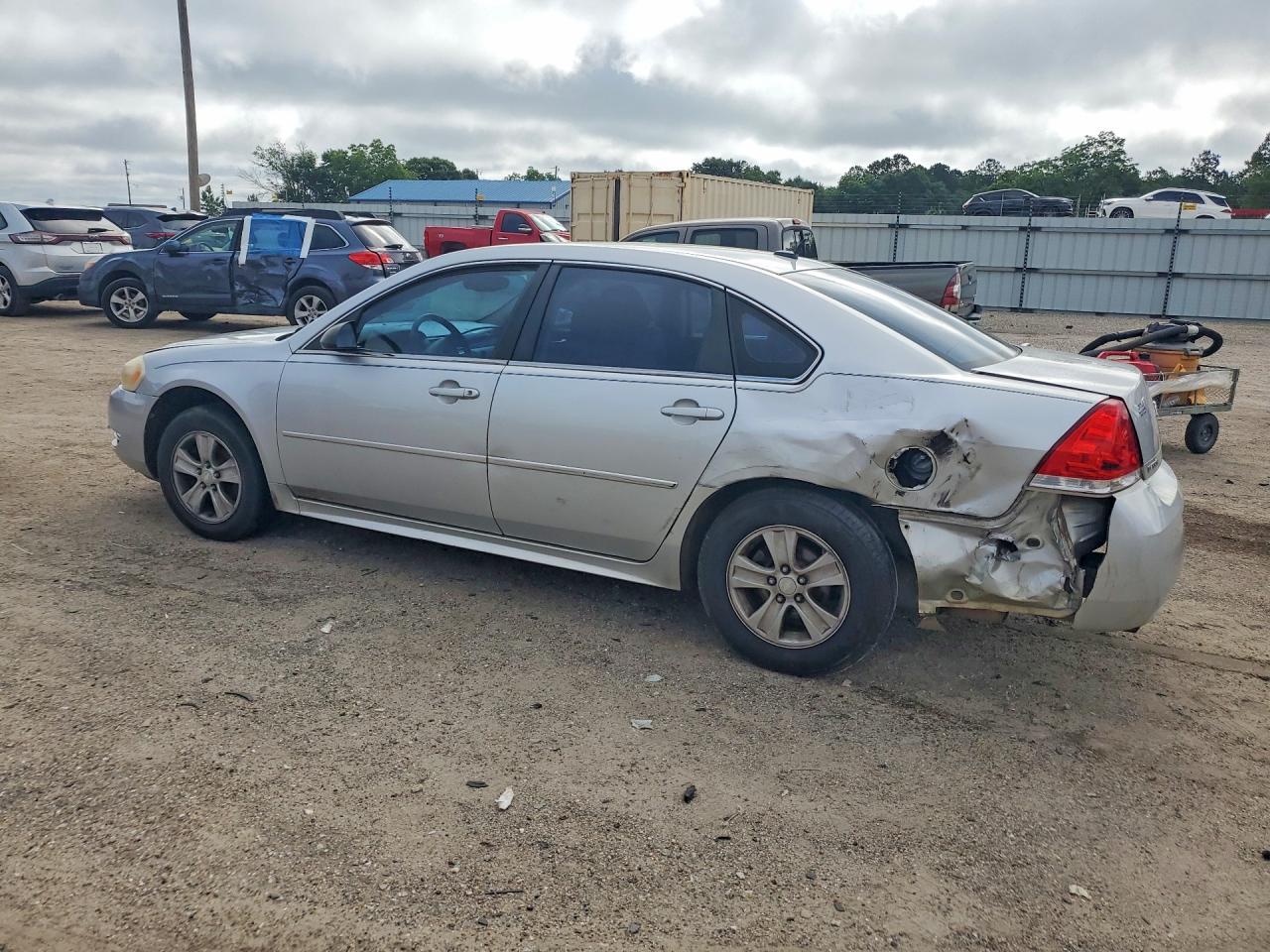2012 Chevrolet Impala Ls - Image 2