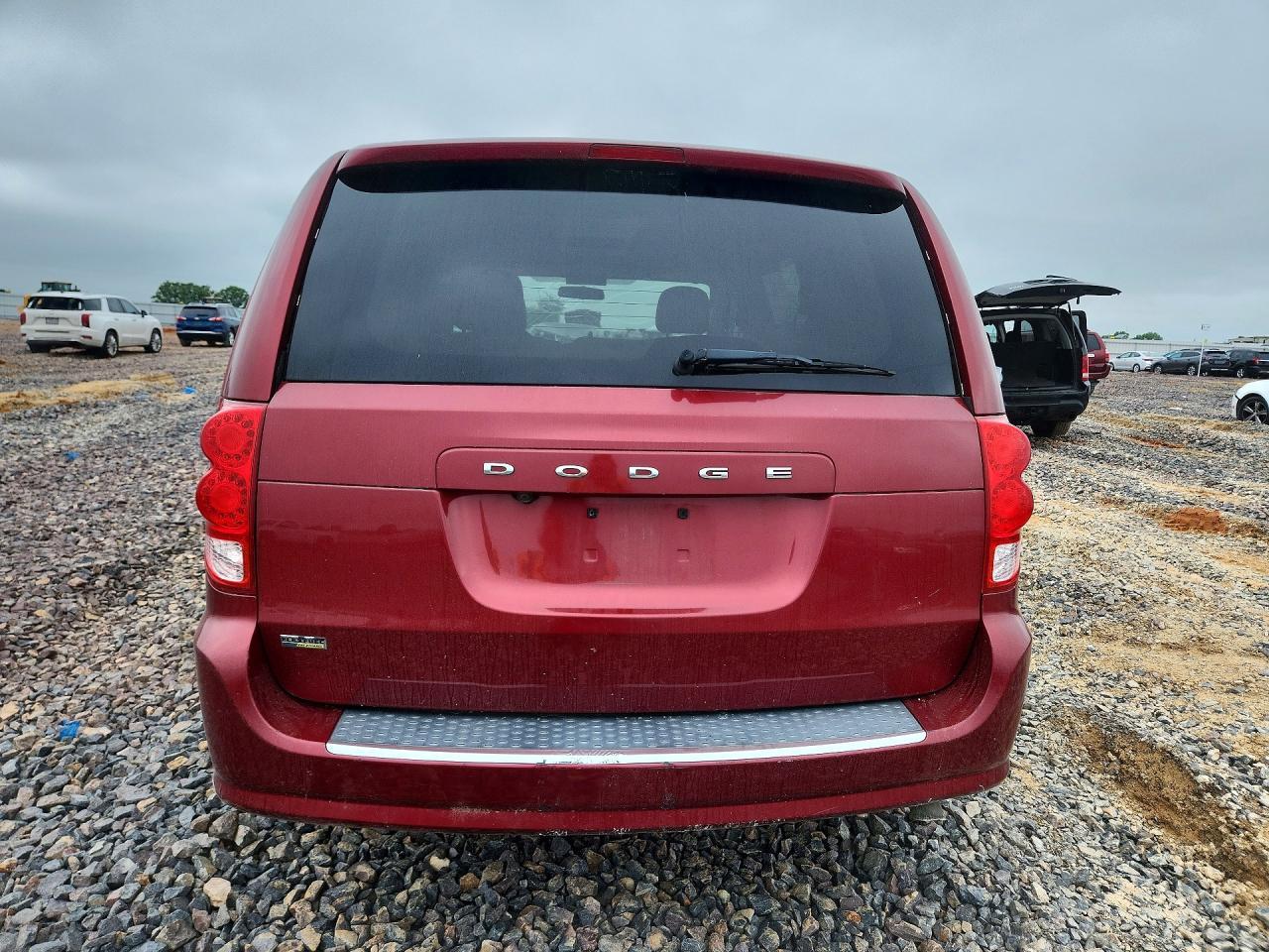 2011 Dodge G Carv Se - Фото 6