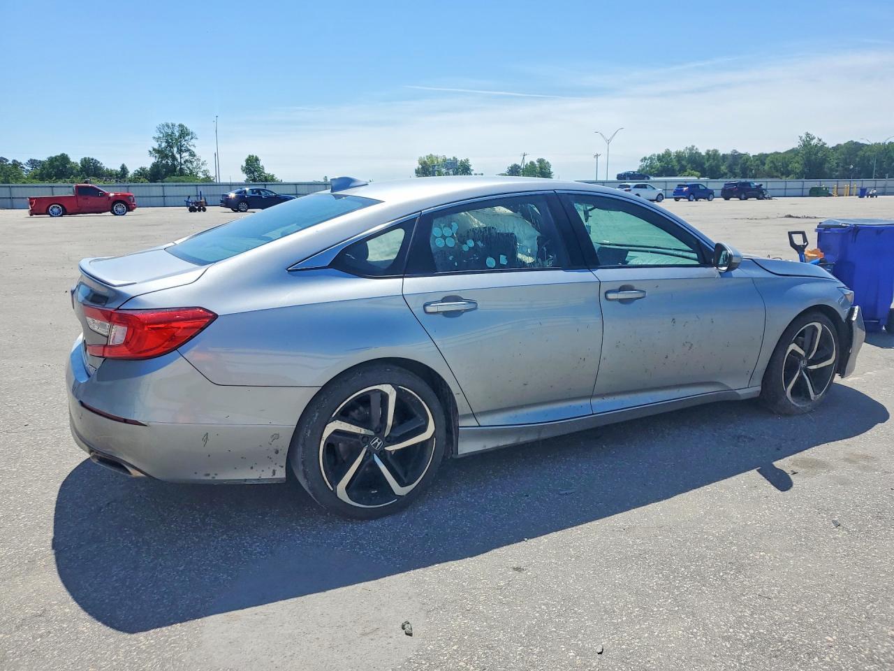 2020 Honda Accord Sport - Image 3