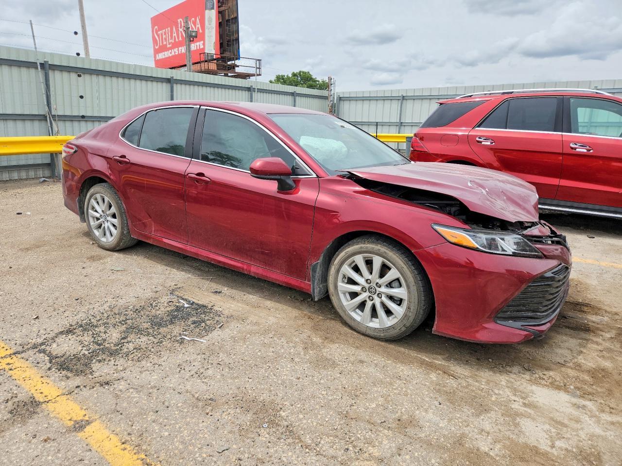 2019 Toyota Camry Le - Image 4