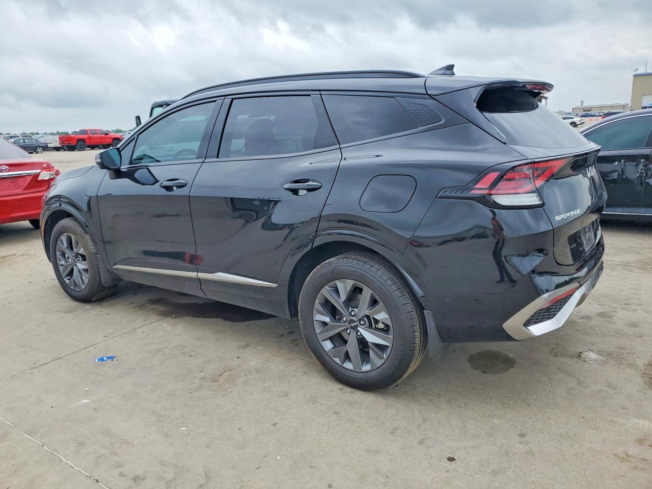 2025 Kia Sportage Sx Prestige - Image 2