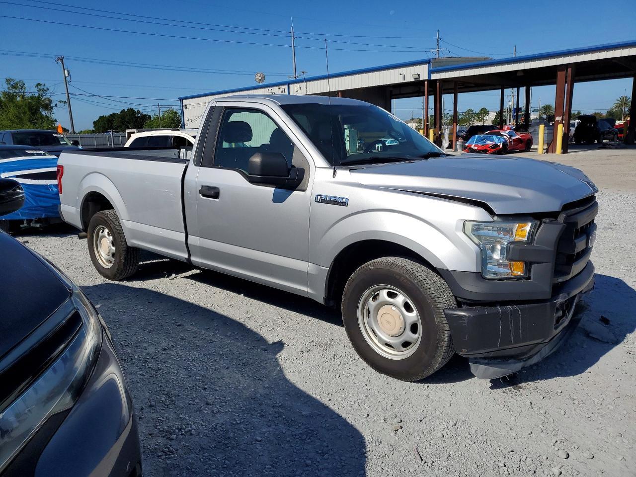 2015 Ford F150 - Фото 4