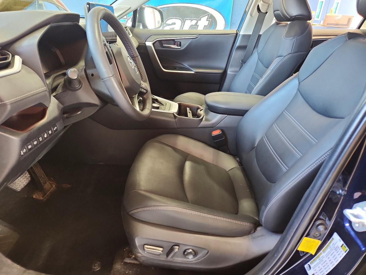 2023 Toyota Rav4 Limited - Image 7