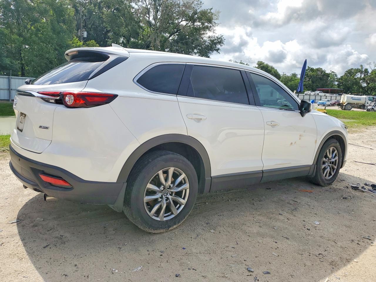 2018 Mazda Cx-9 Touring - Image 3
