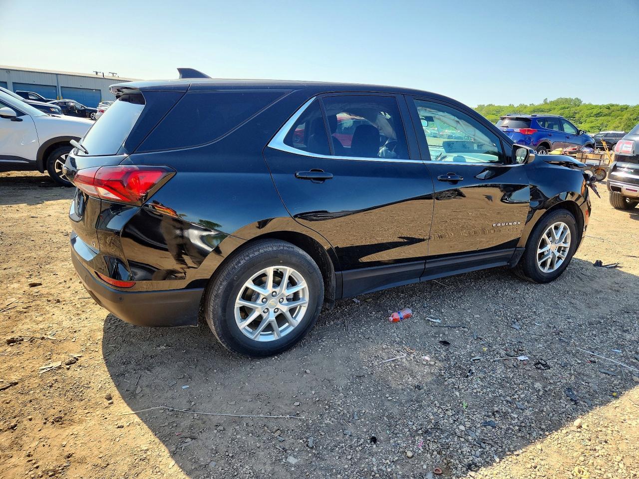 2022 Chevrolet Equinox Lt - Image 3