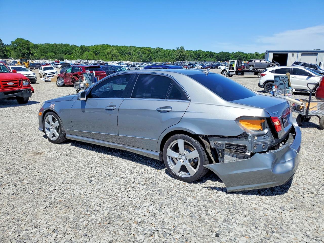 2011 Mercedes-Benz E 350 - Фото 2