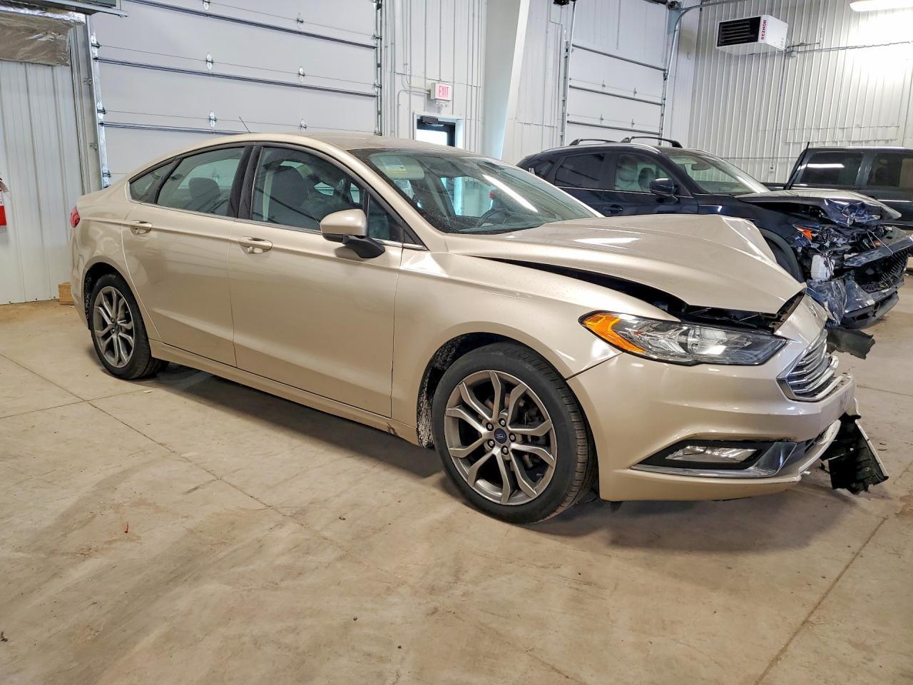 2017 Ford Fusion Se - Фото 4