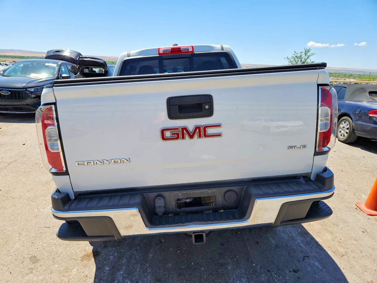 2017 GMC Canyon Sle - Image 6