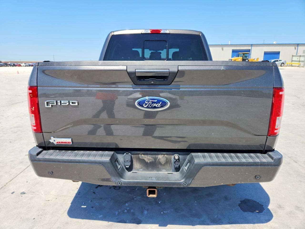 2017 Ford F150 Supercrew - Фото 6