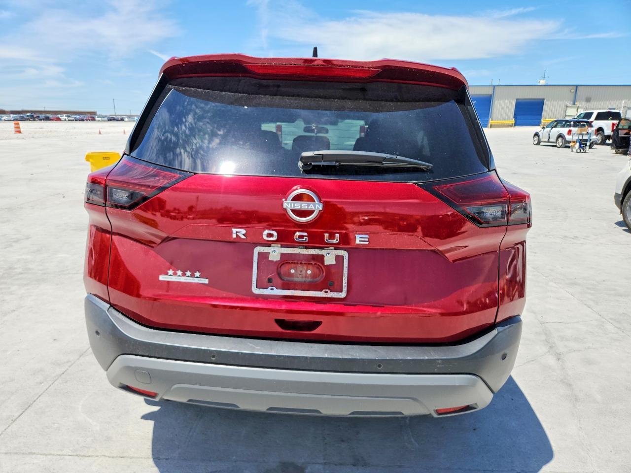 2023 Nissan Rogue S - Image 6