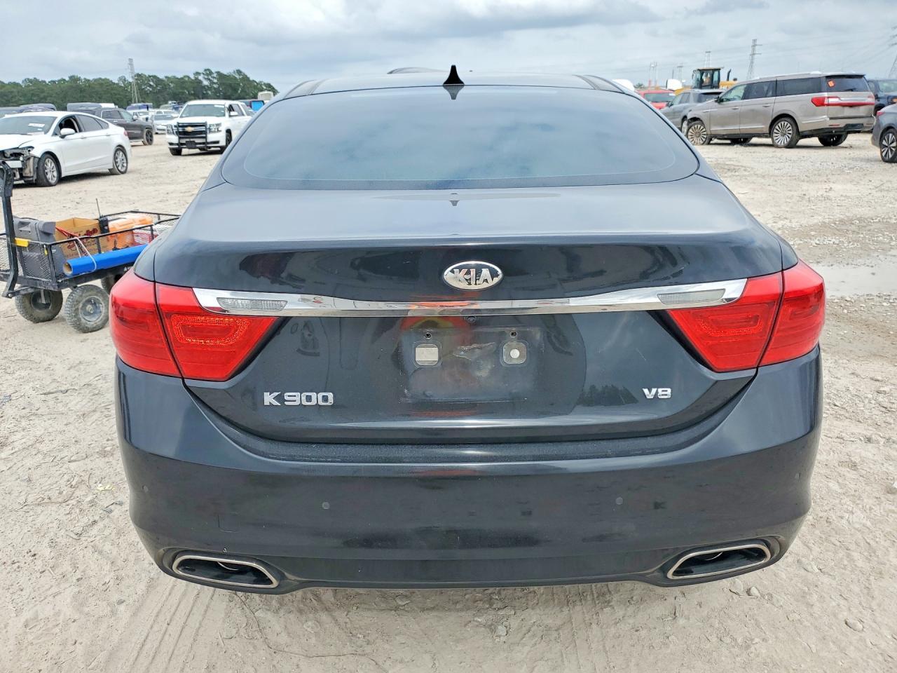 2015 Kia K900 Luxury - Image 6