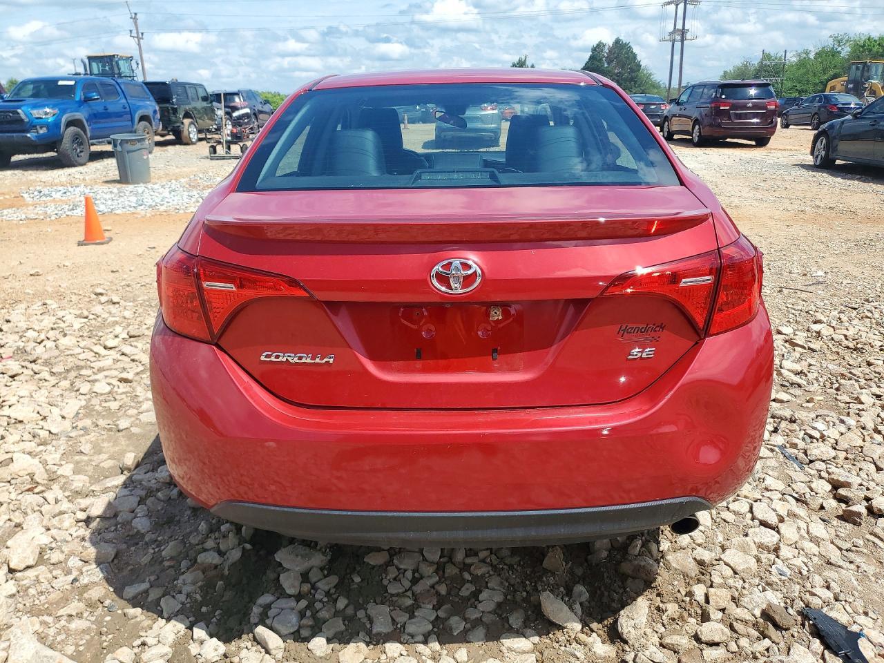 2017 Toyota Corolla Se - Фото 6