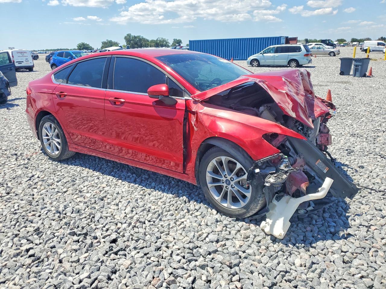 2020 Ford Fusion Se - Image 4