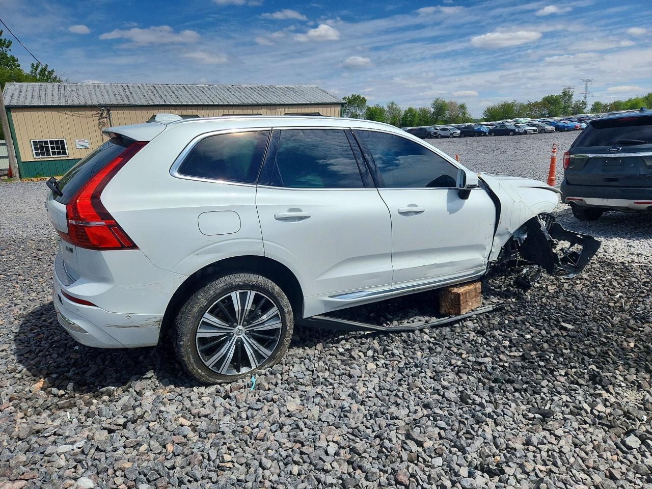 2022 Volvo Xc60 B6 Inscription - Image 3