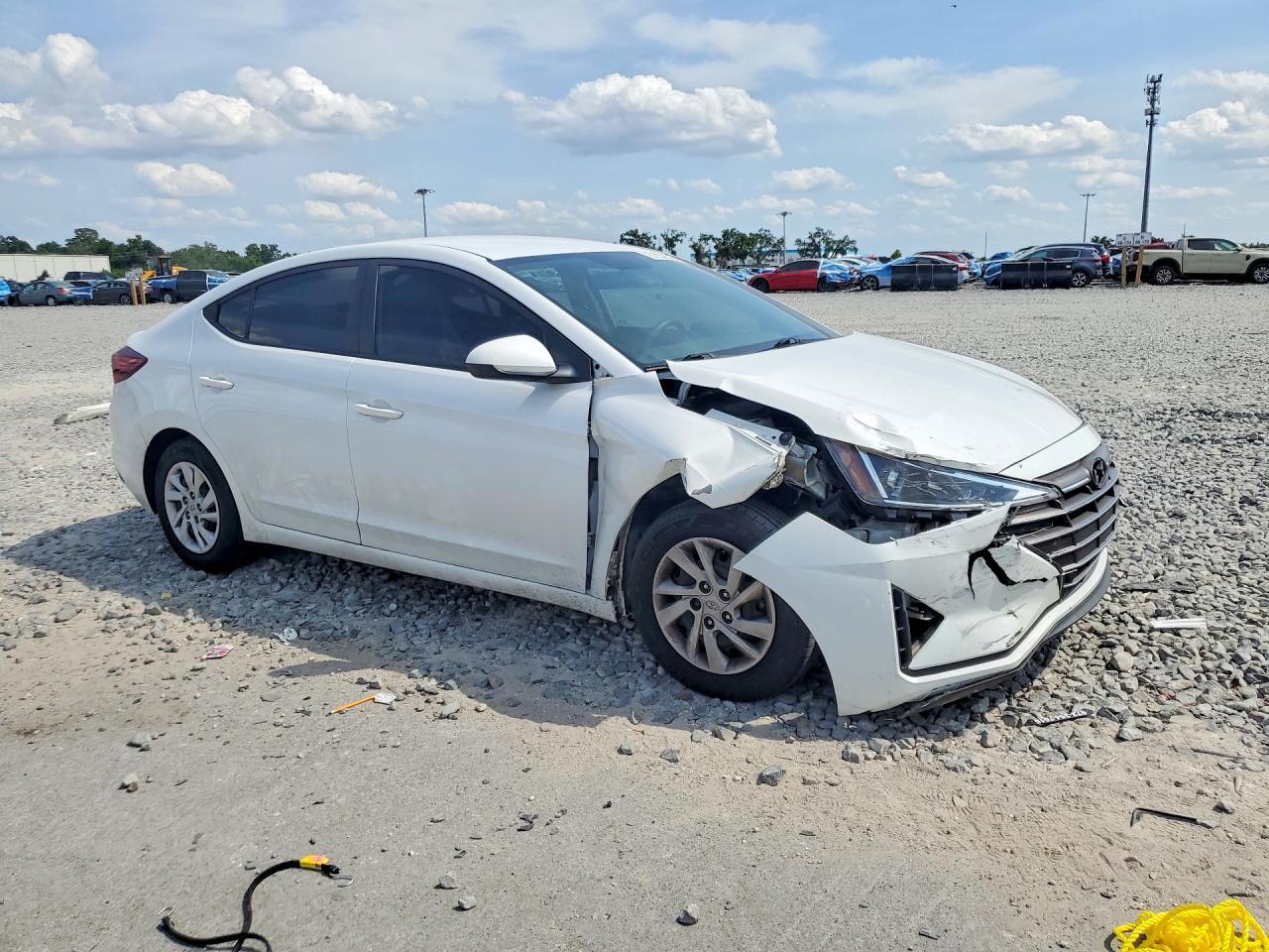 2019 Hyundai Elantra Se - Фото 4