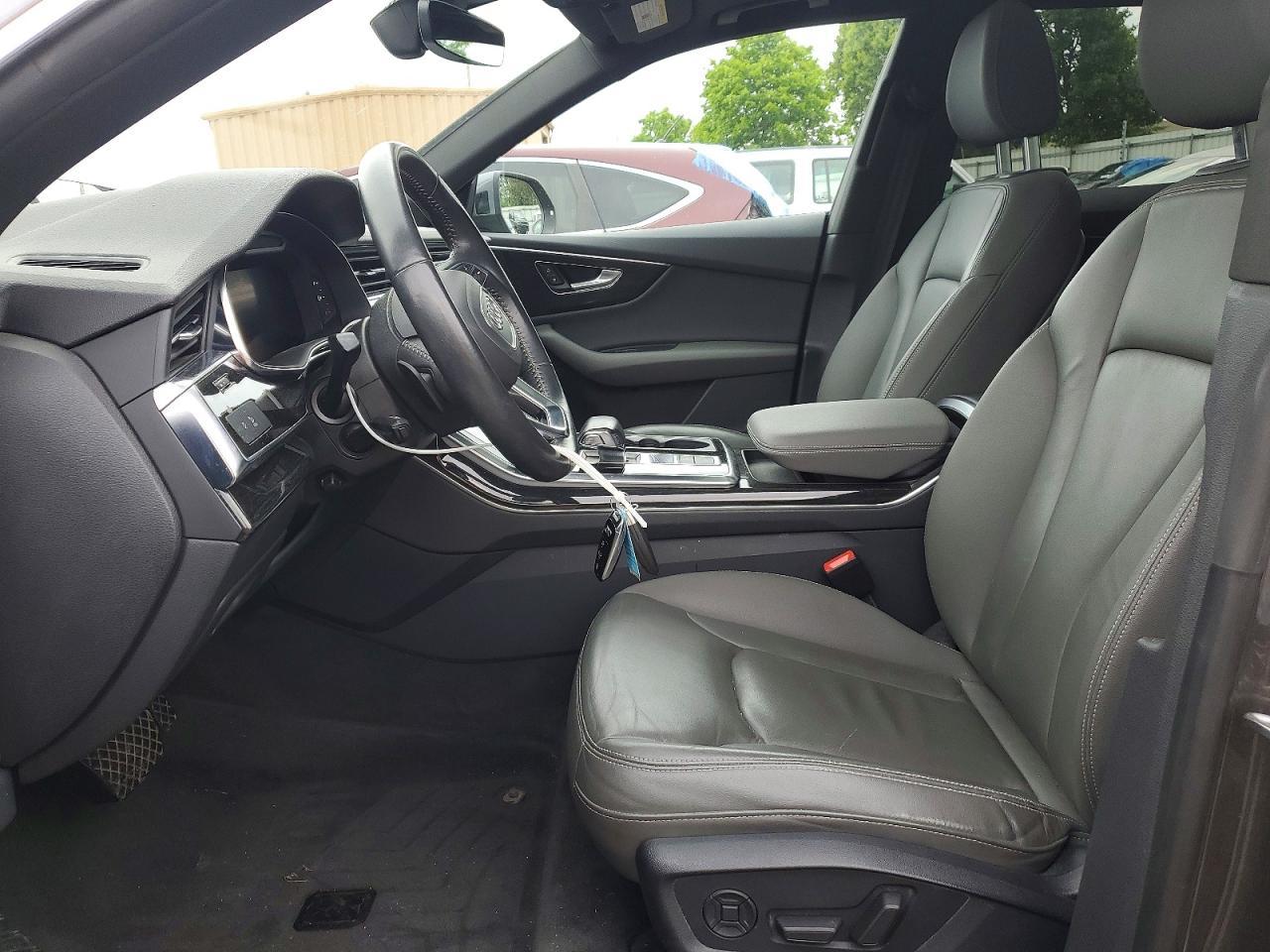 2019 Audi Q8 Premium - Фото 7