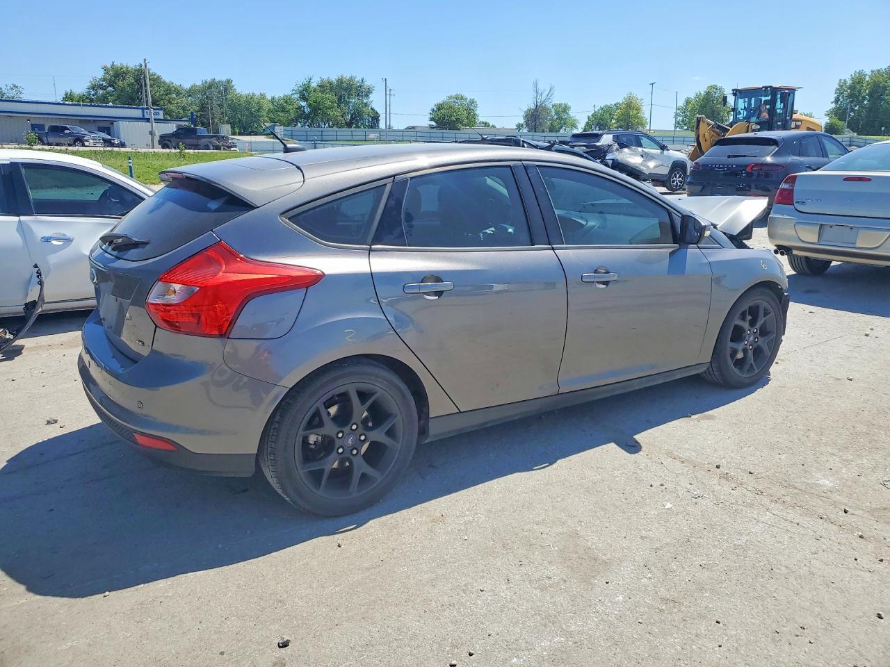 2014 Ford Focus Se - Фото 3