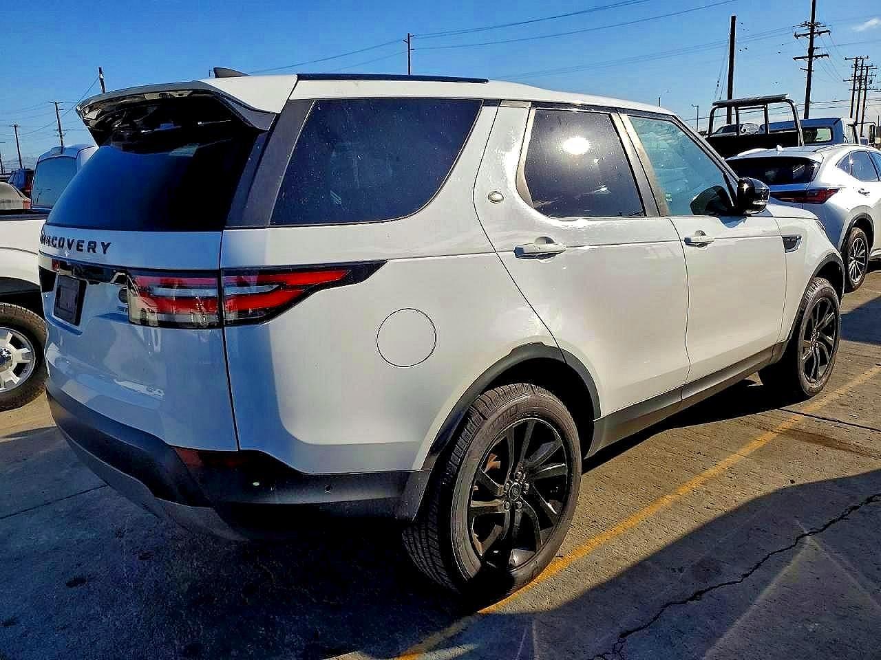 2017 Land Rover Discovery Hse - Фото 3