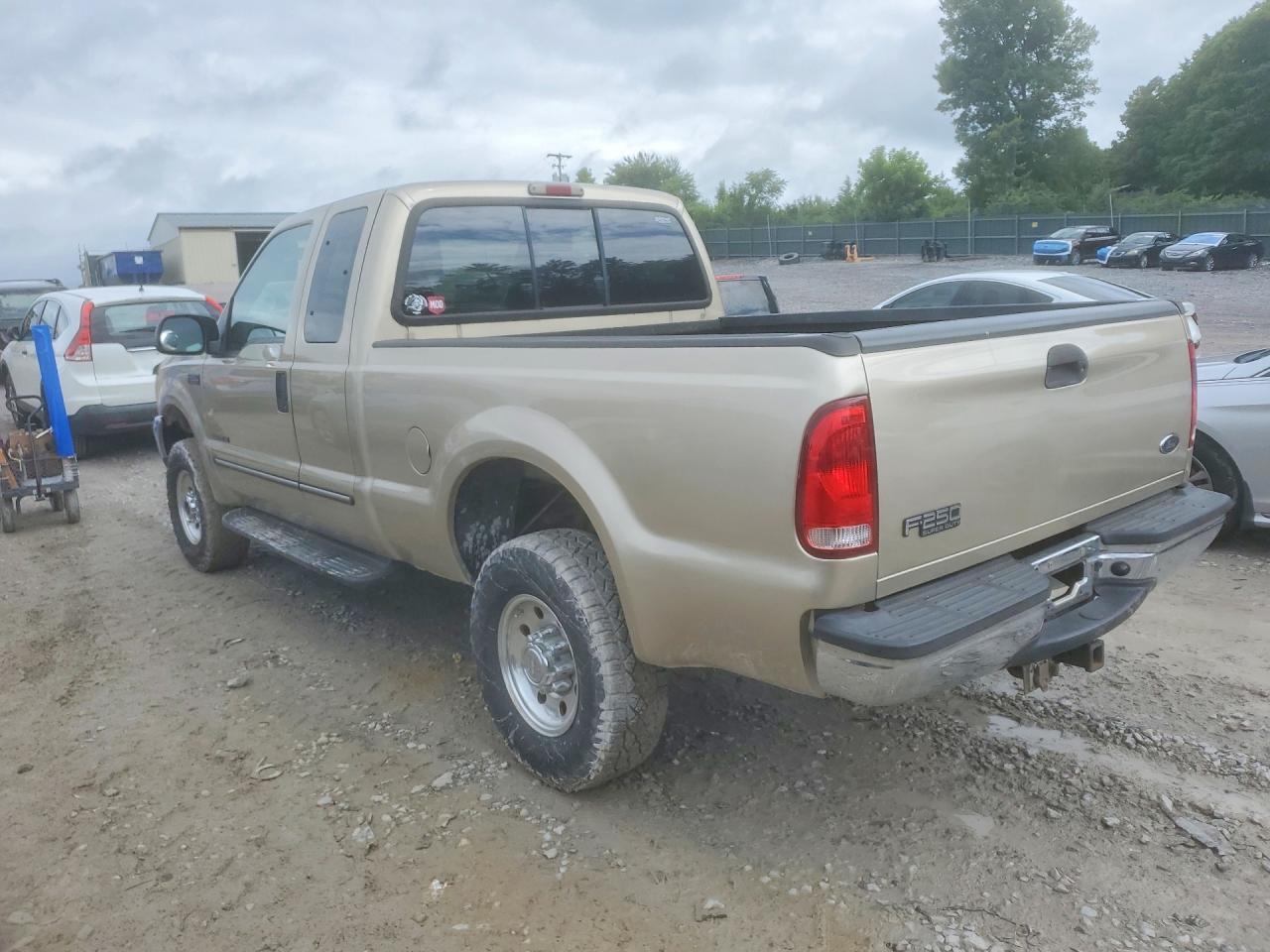 2000 Ford F250 Super Duty - Image 2