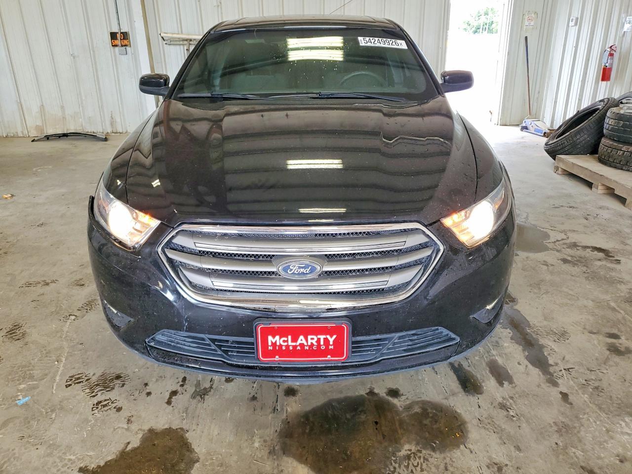 2019 Ford Taurus Sel - Image 5