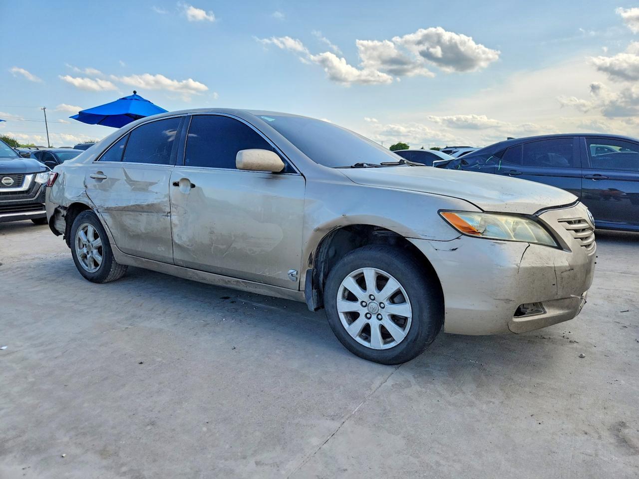 2007 Toyota Camry Le - Фото 4