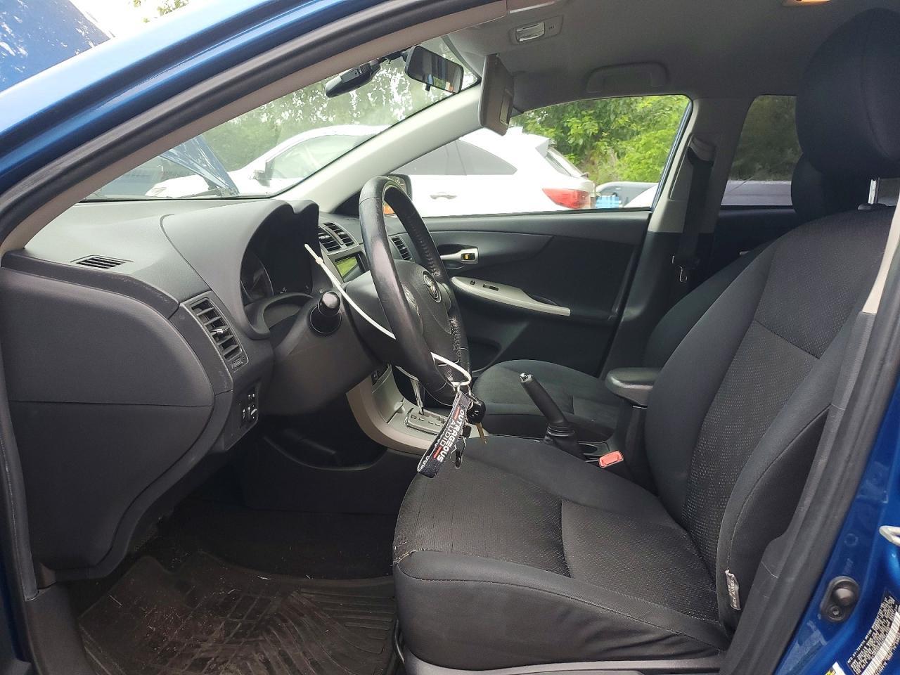 2010 Toyota Corolla S - Фото 7