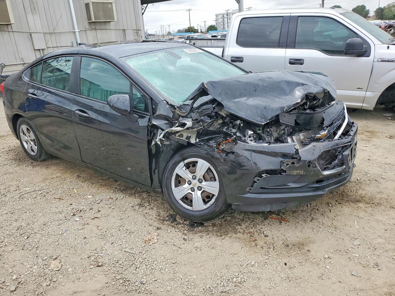 2017 Chevrolet Cruze Ls - Фото 4