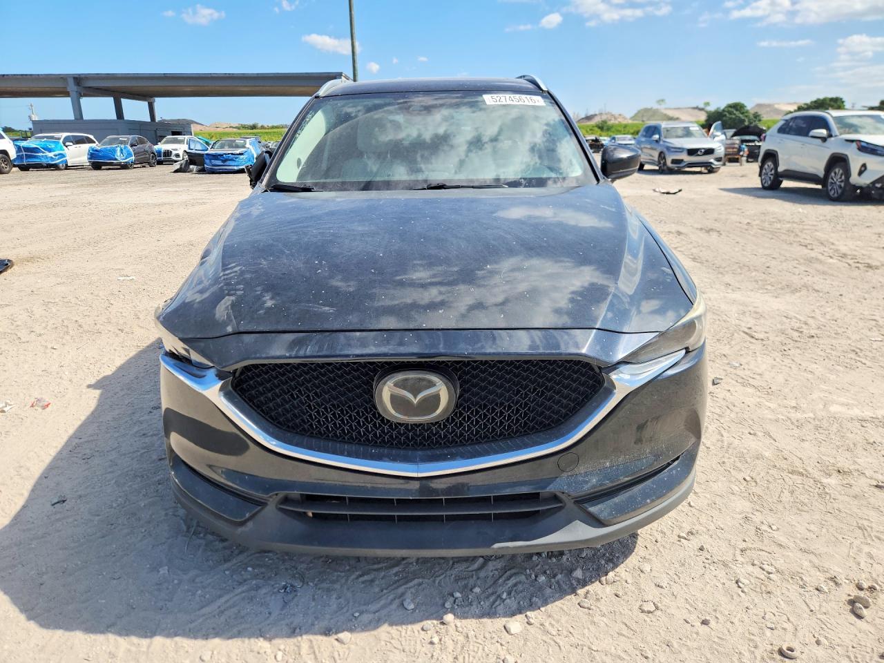 2017 Mazda Cx-5 Grand Touring - Image 5