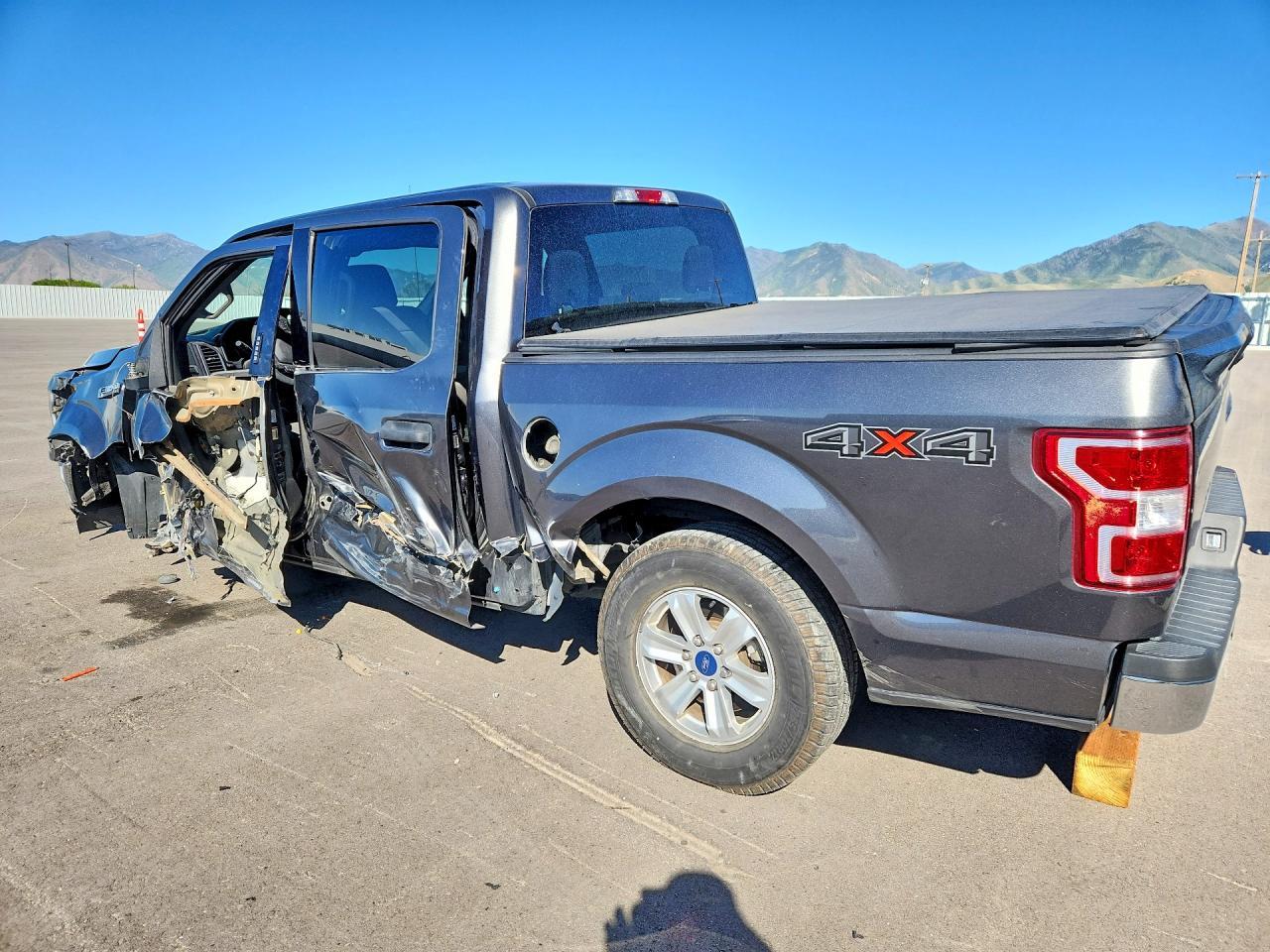 2019 Ford F150 Supercrew - Фото 2