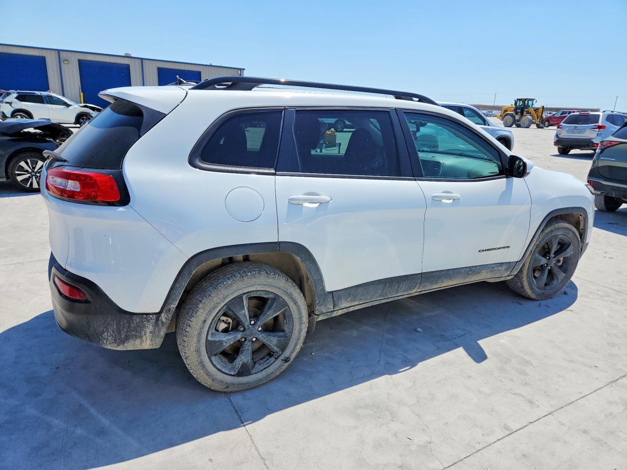 2015 Jeep Cherokee - Image 3