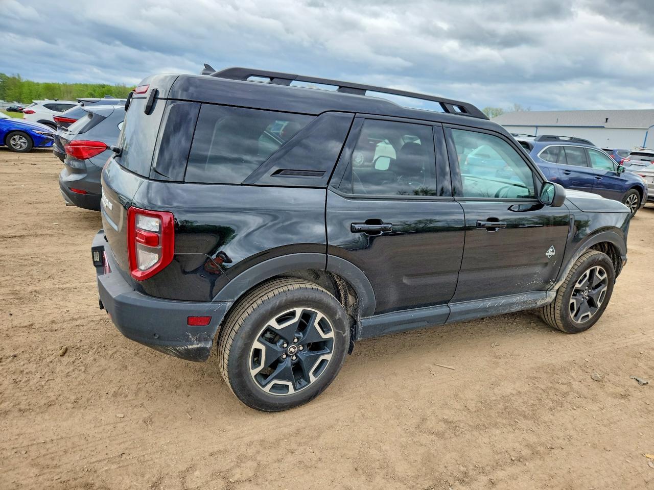 2022 Ford Bronco Sport Outer Banks - Фото 3