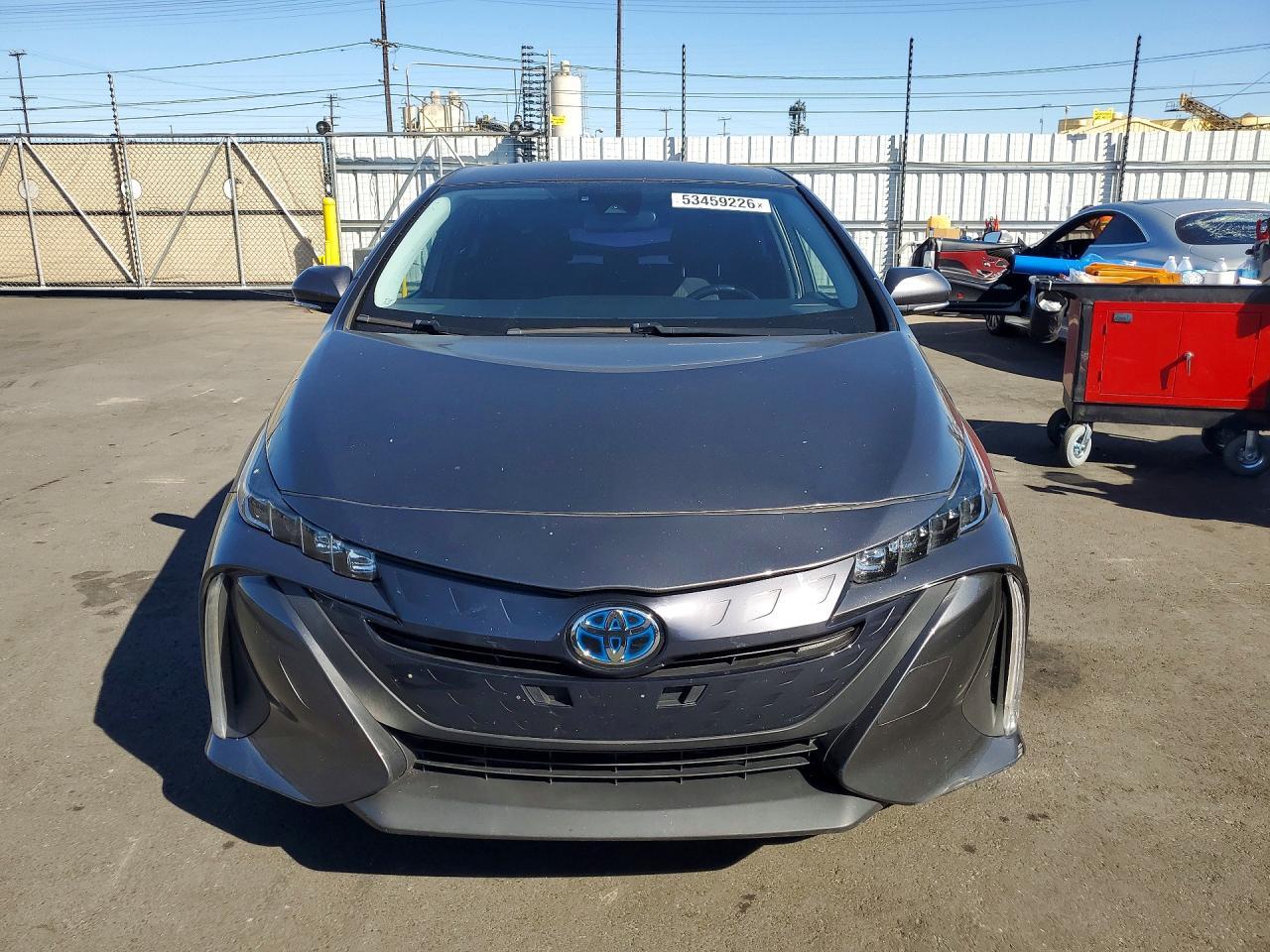 2020 Toyota Prius Prime Le - Фото 5