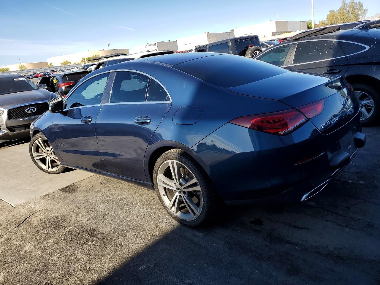 2020 Mercedes-Benz Cla 250 - Фото 2