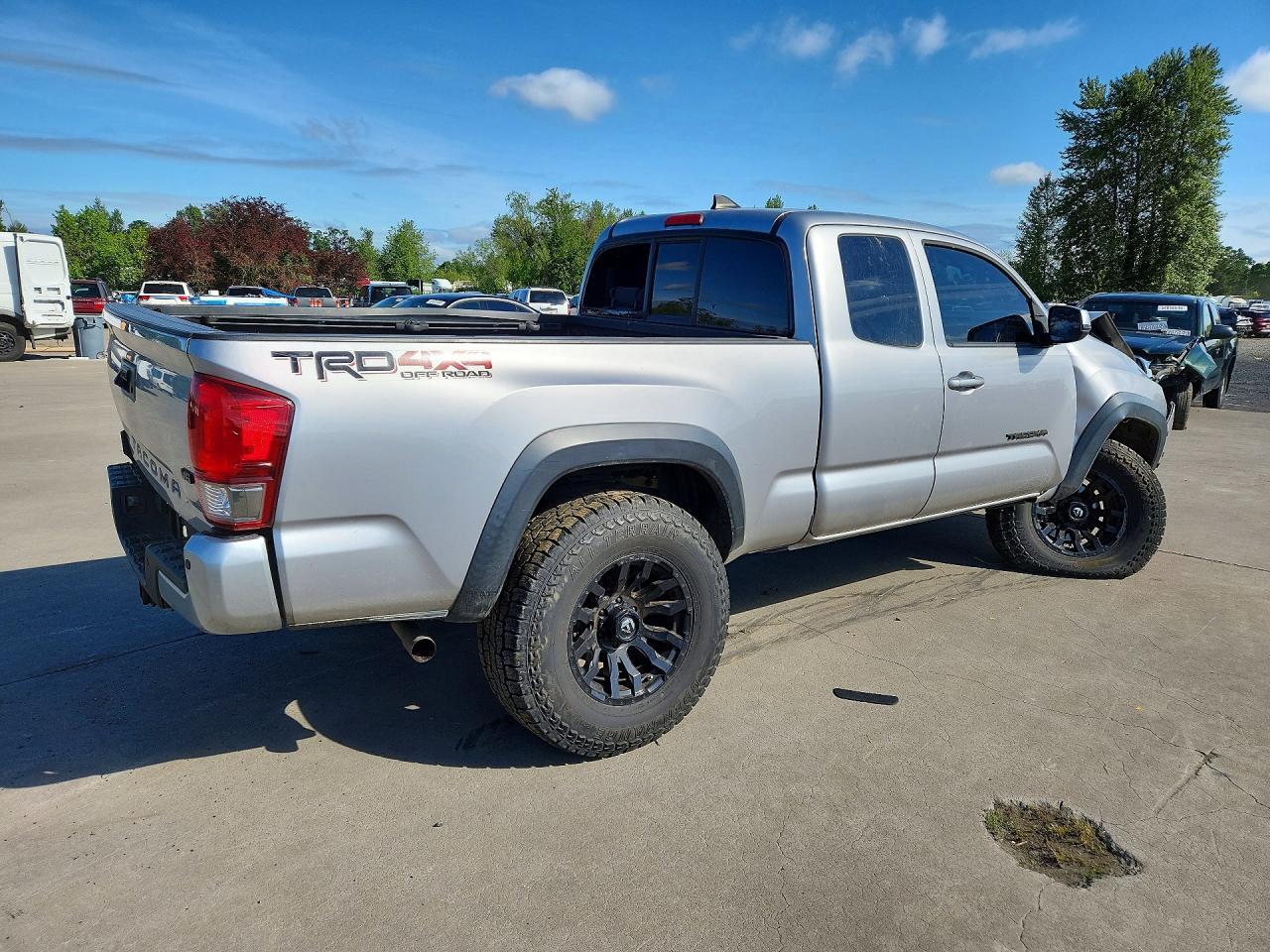 2016 Toyota Tacoma Trd Off-Road - Фото 3