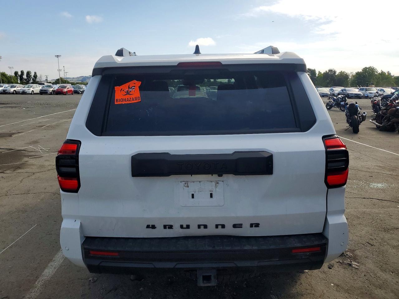 2025 Toyota 4Runner Trd Off-Road Premium - Image 6
