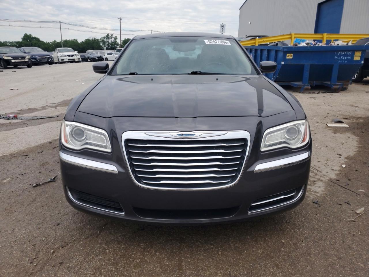 2013 Chrysler 300 - Image 5