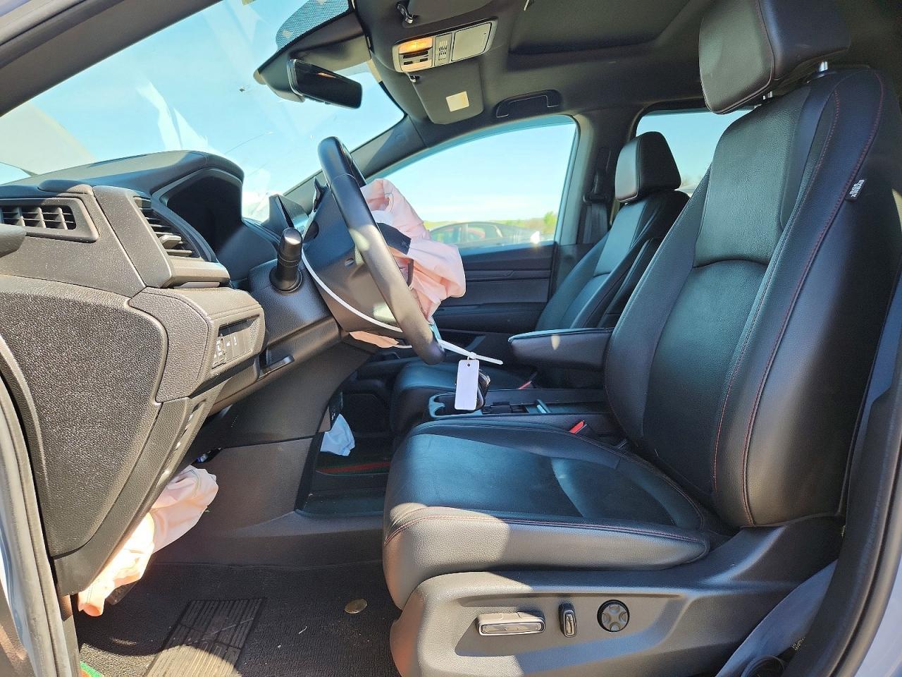 2025 Honda Odyssey - Фото 7