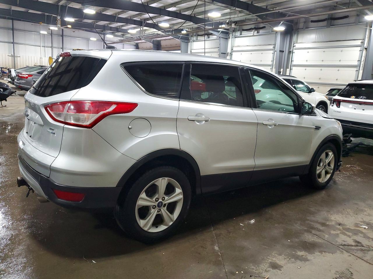 2015 Ford Escape Se - Фото 3